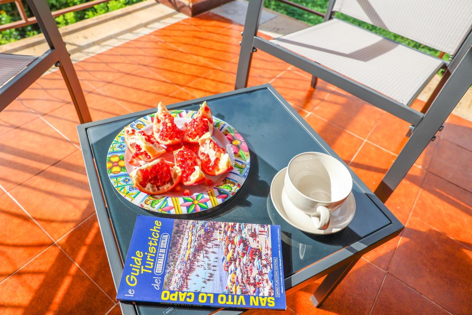 Giardino Dei Cedri Bed & Breakfast *