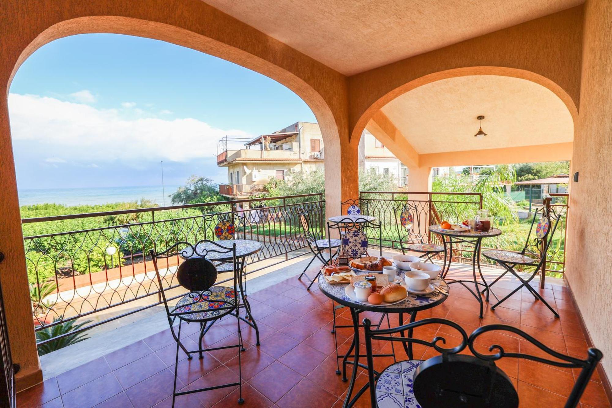 Giardino Dei Cedri Bed & Breakfast Trabia